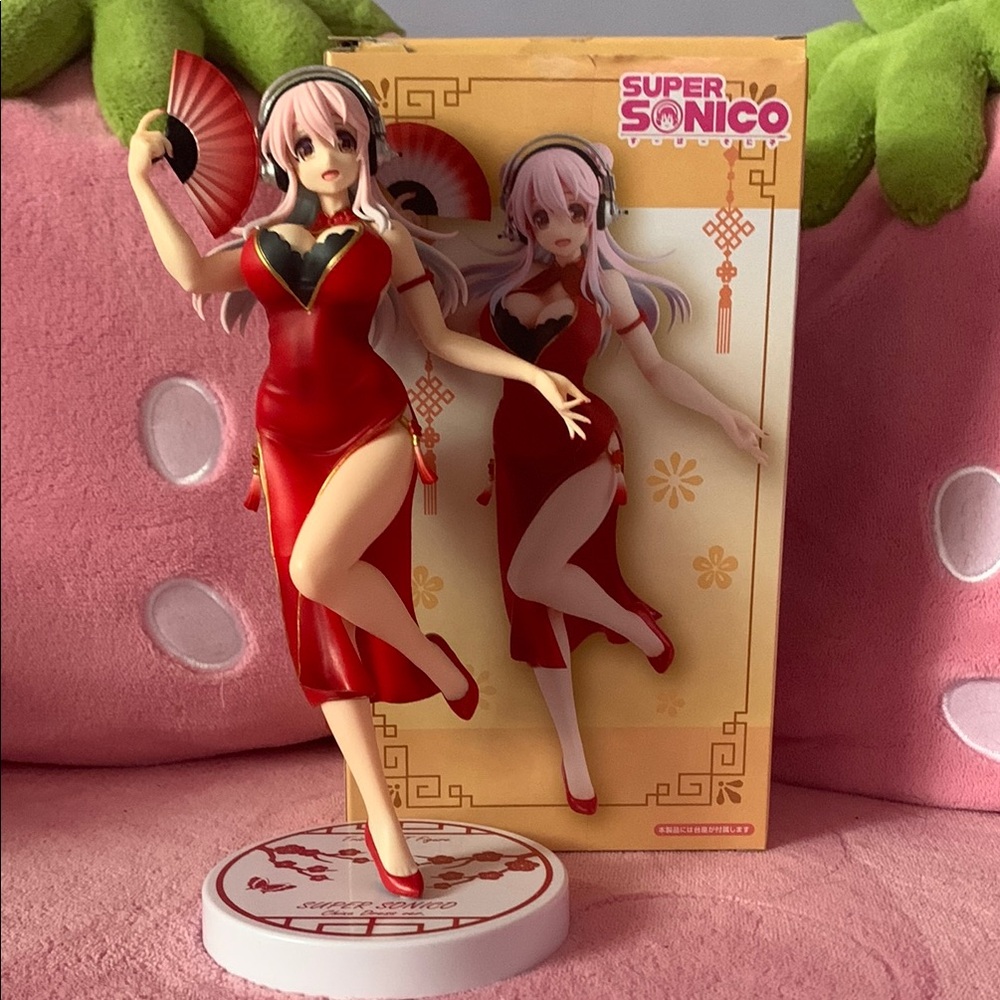 Super sonico trio-try-it figure Chinese red dress ver anime figure